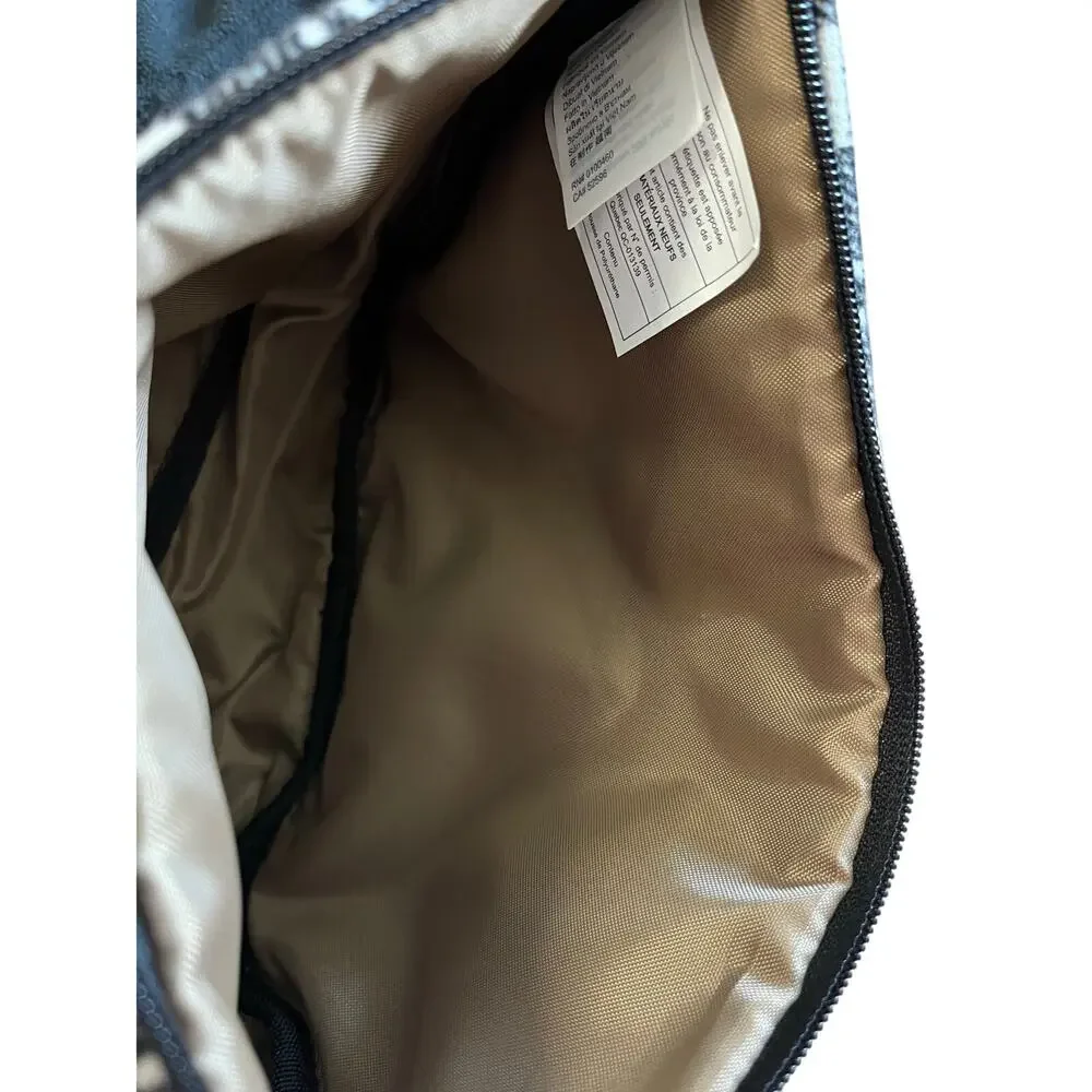 Kavu | NWOT Tabernash Plaid Accessory Pouch Furry